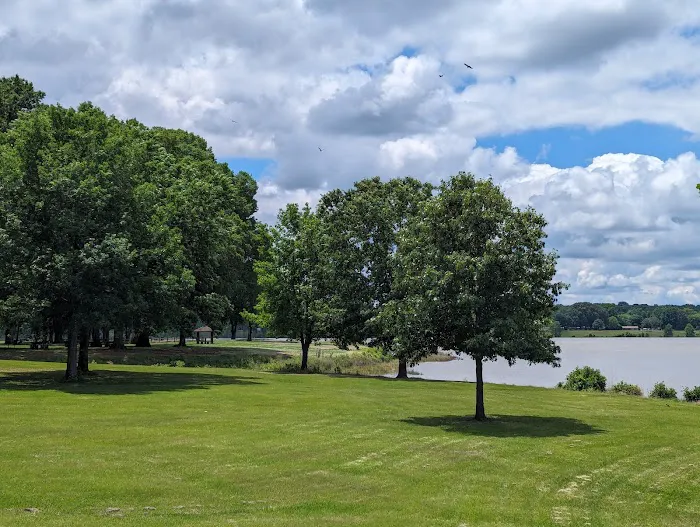 Oak Grove COE campground Picture 4