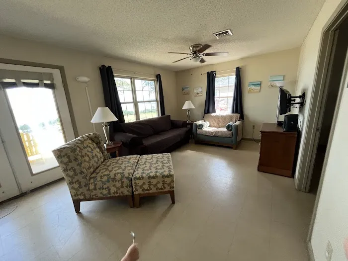 Mid Bay Shores Camp Grounds Picture 6