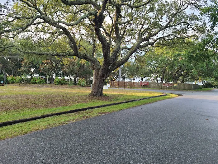 Maxwell-Gunter Mid-Bay Shores Recreation Area Picture 6