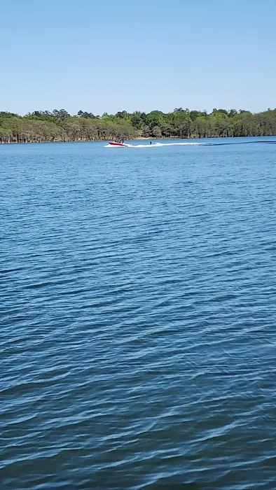 Lake Jackson RV Park Picture 7