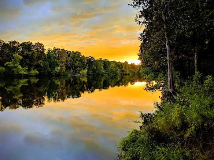Sturgeon Bend Campground Picture 1