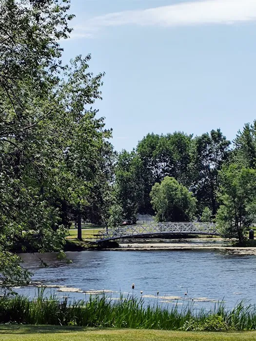 Chapman Lake Campgrounds(Showers) Picture 4