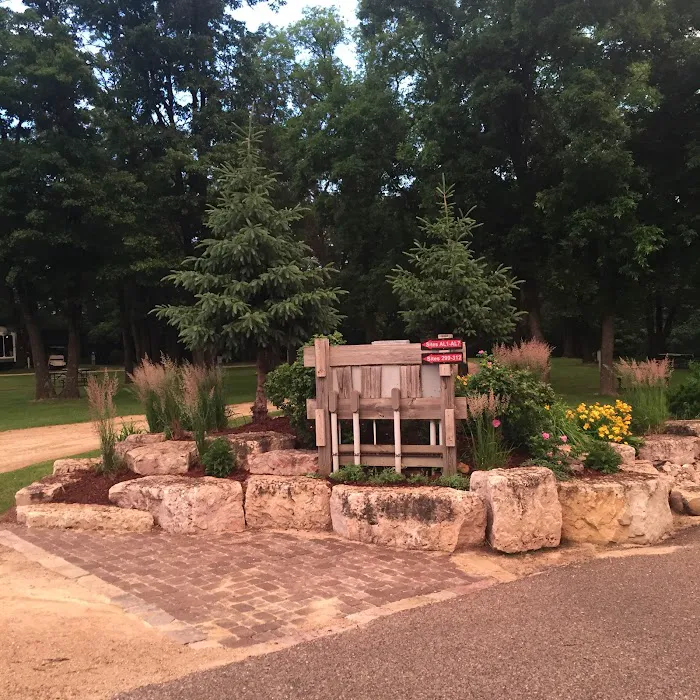 Bluff Valley Campgrounds Picture 2