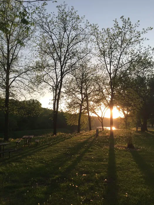 Bluff Valley Campgrounds Picture 1