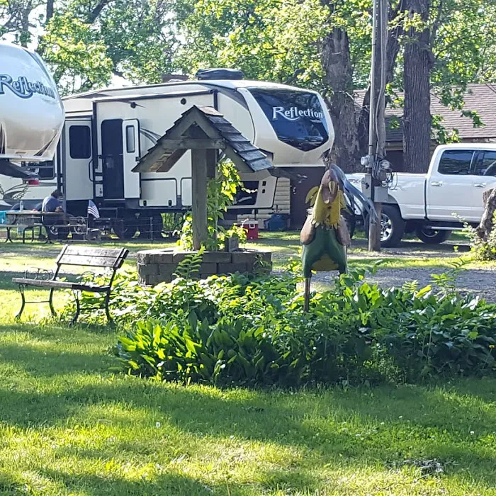 Shady Oaks RV Campground Picture 5