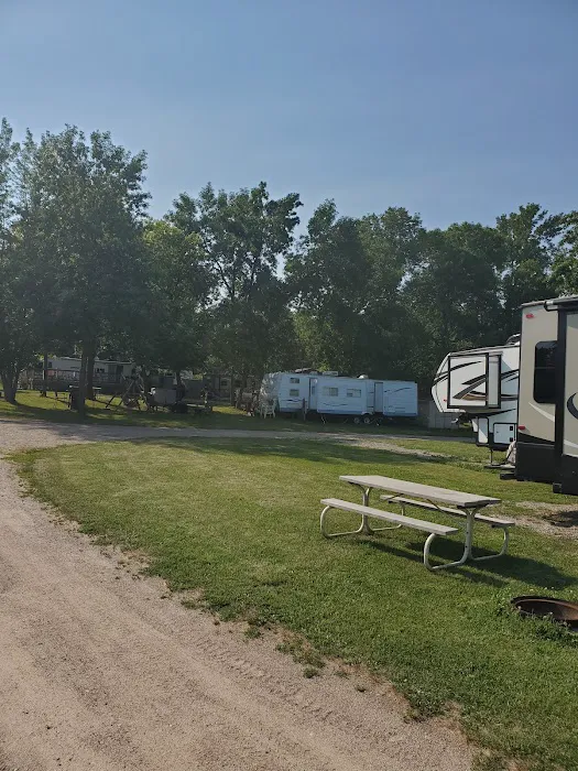 Hickory Hills Campground Picture 4