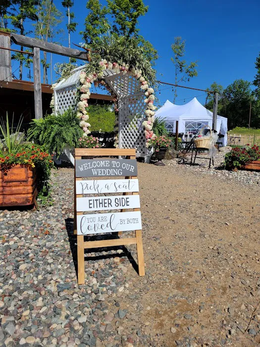 Holly Wood Hill Camping & RV and Crandon Saloon Event Center Picture 5