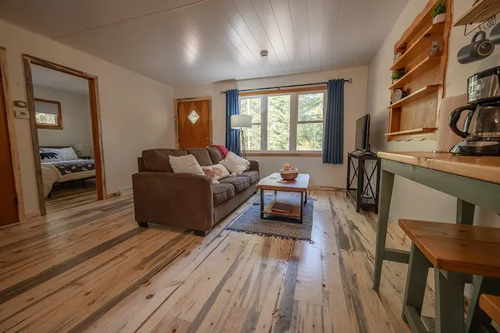 Poplar Cottage Picture 11