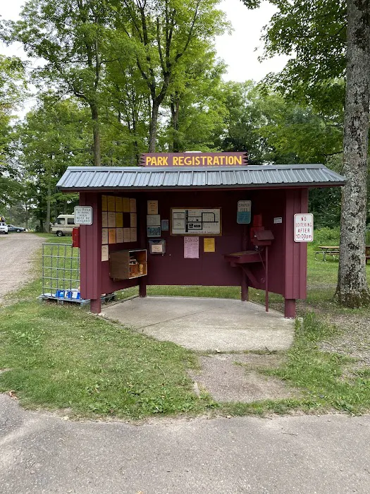 Lake view Park and Campground Picture 2