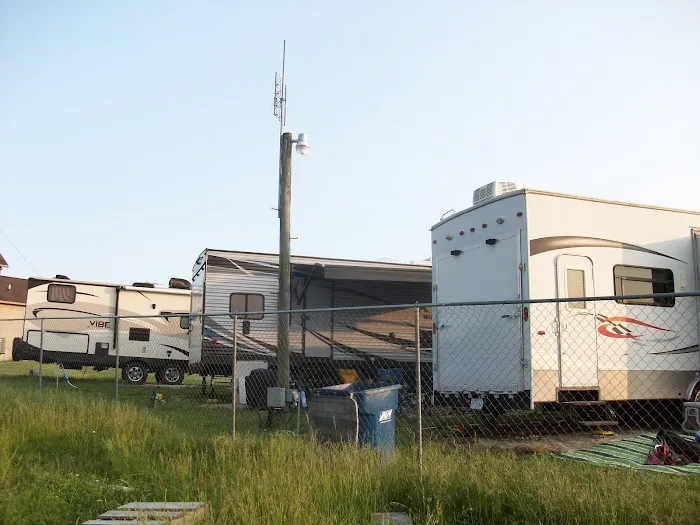 Hermann Horse RV and Camp park Picture 10