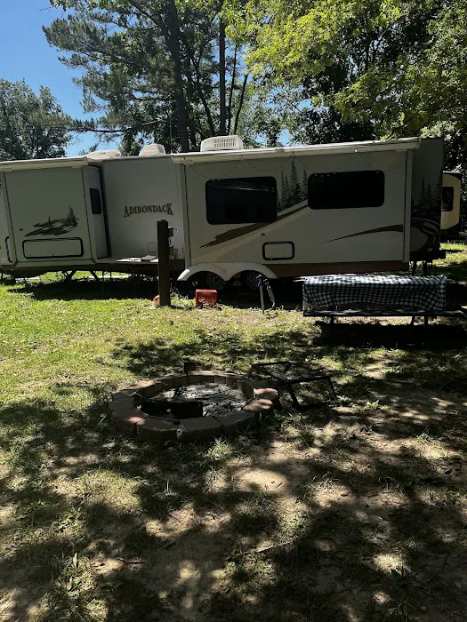 Jesse James River Resort Picture 5