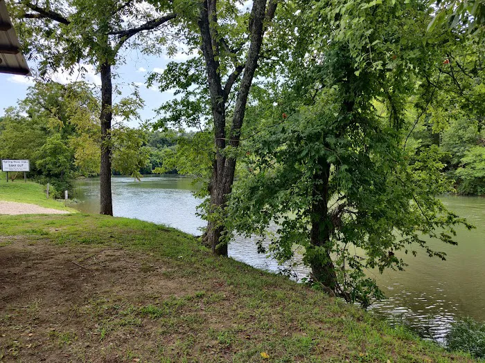 Spring River Oak Campground Picture 9