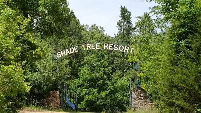 Shade Tree Resort Picture 5