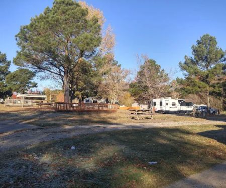 Memphis East Campground