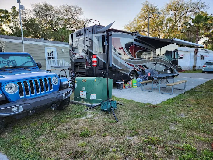 Forest Lake Village Picture 1