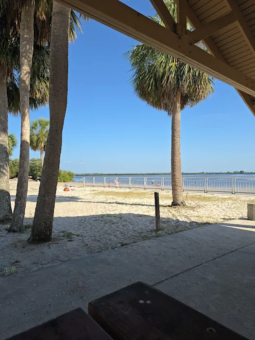 Green Key rd Picture 1