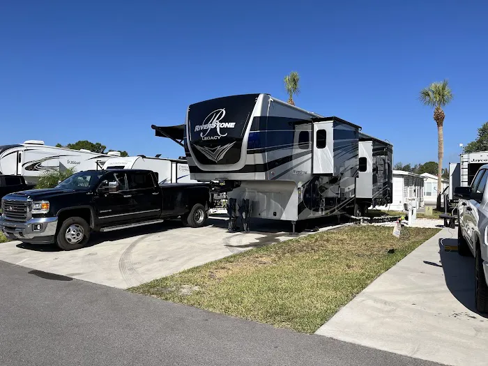 Encore Winter Quarters Pasco Picture 6