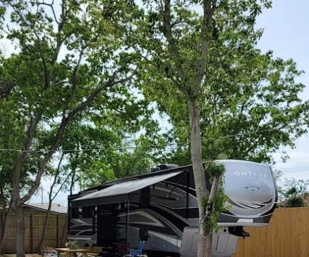 Grater RV Hideaway Cove