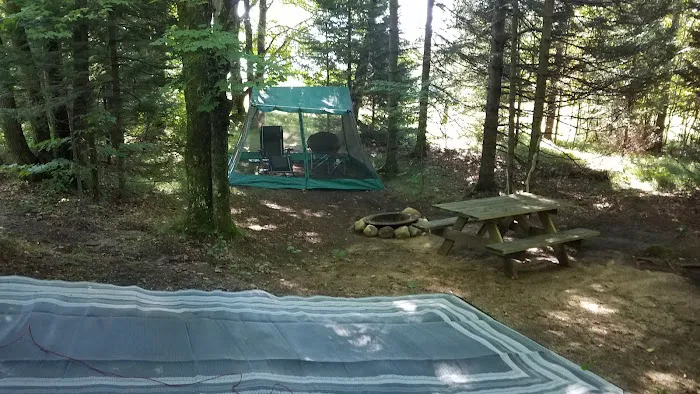 Trailside Hideaway LLC Picture 3