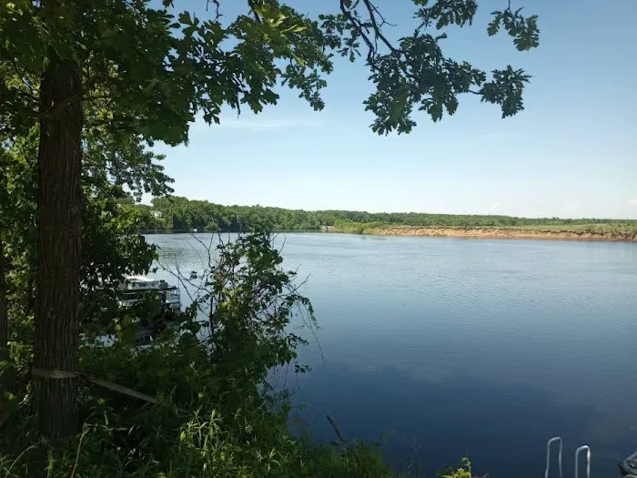 Crosby's On The Chippewa Picture 2