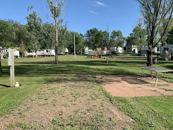 Chippewa River Campground Picture 7