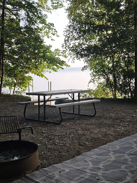 Pine Point Campground Picture 7