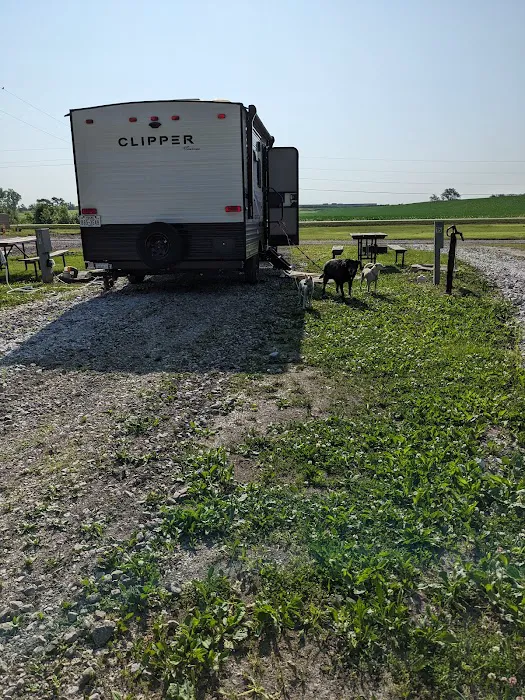 Wild Oak Campground Picture 9