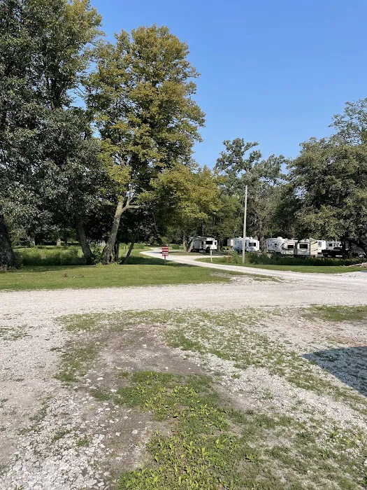 Wild Oak Campground Picture 6