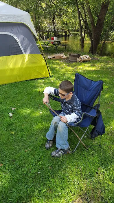 River View Campground Picture 9