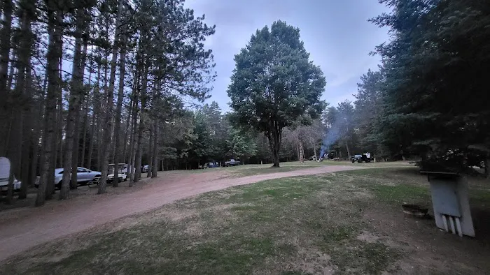 Hiles-Pine Lake Campground Picture 6