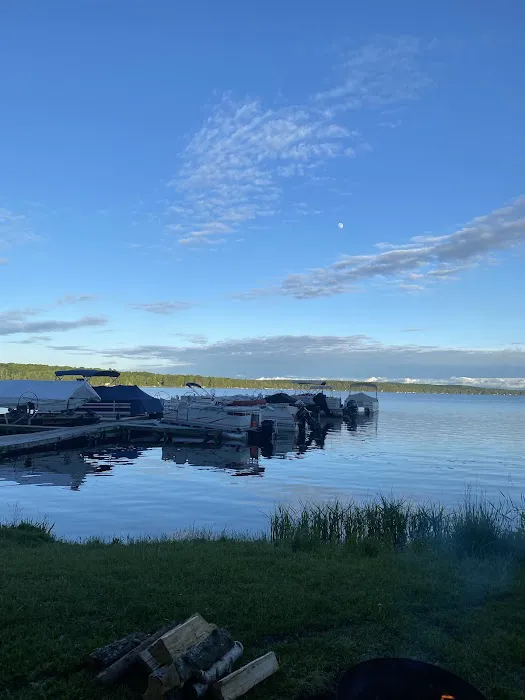 Hiles-Pine Lake Campground Picture 5