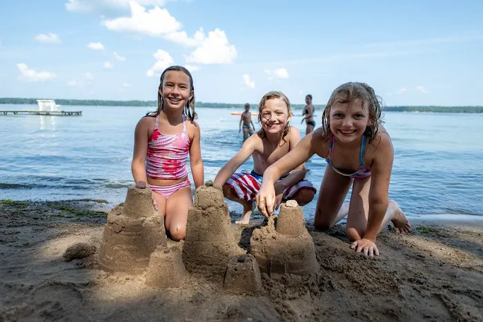 Lynn Ann's Campground Picture 9