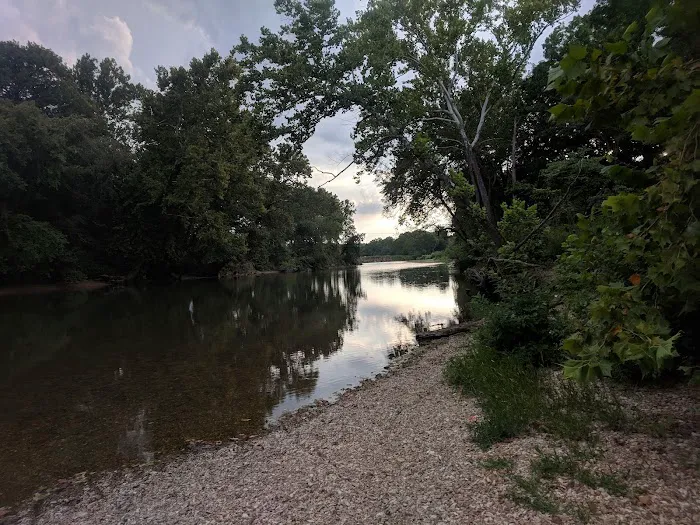 Devil's Elbow River Safari and Campground Picture 5