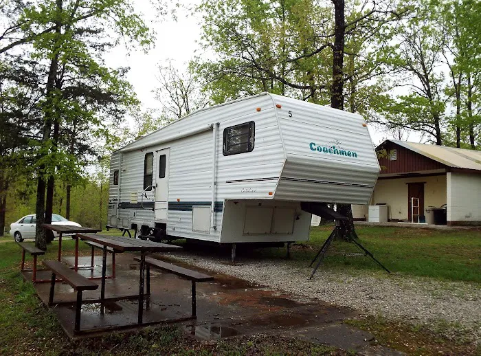Twin Pines Campground Picture 1