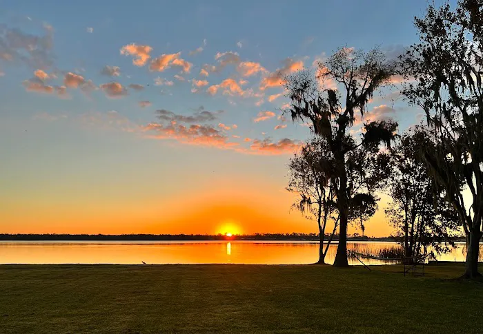 Lennox Pointe Picture 2