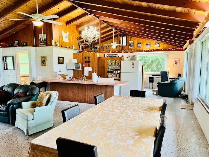 Lennox Pointe Picture 3