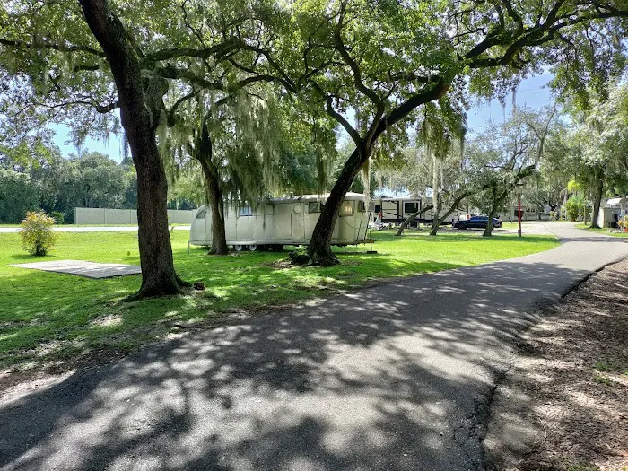 Paradise Island RV Park Picture 5