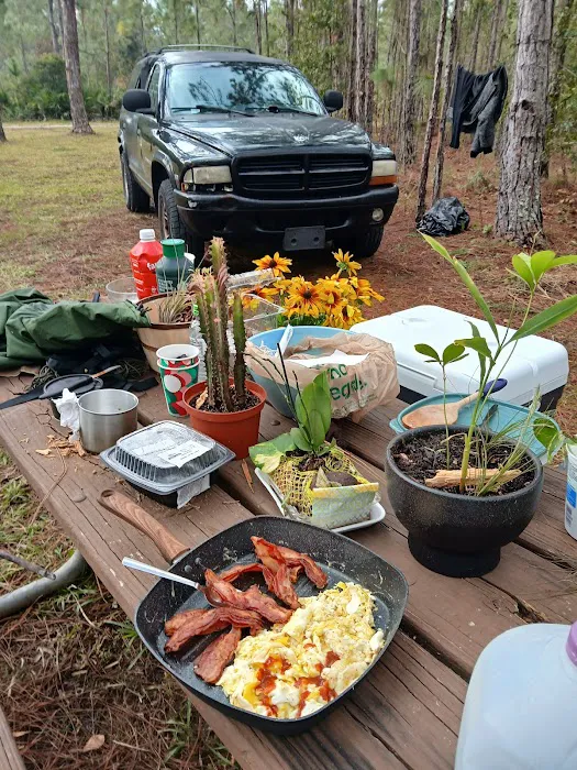 Oakridge Equestrian Campground Picture 9