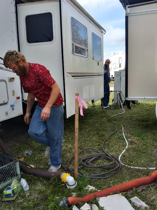 Lazy Dazy Retreat Picture 5