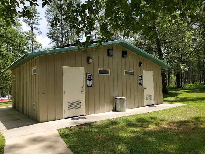 Bear Lake Camp Ground Picture 5