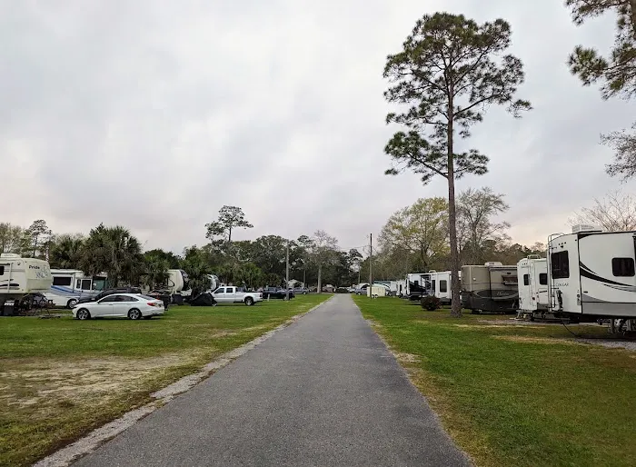 Milton / Gulf Pines KOA Holiday Picture 5