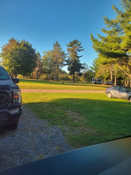 Summer Breeze Campground Picture 6