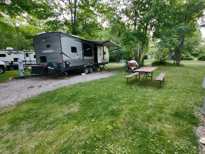 Summer Breeze Campground Picture 2