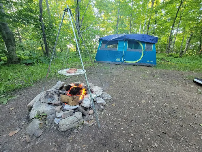 Dejardin’s Island Cottages Picture 3