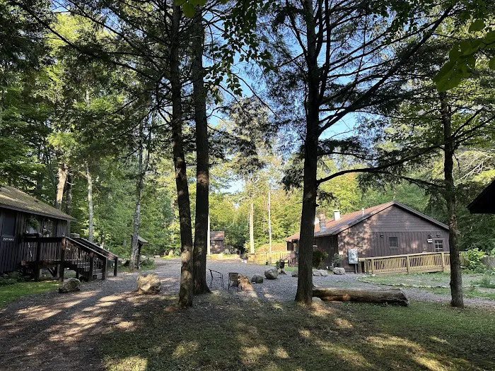 Lost Lake Cabins Picture 4