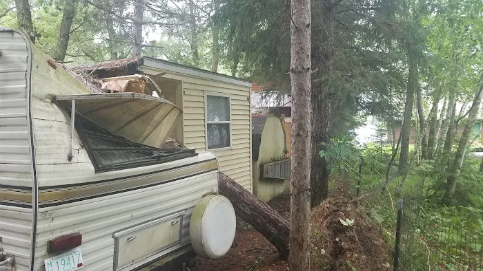 Paul and Julies Ten Mile Resort Picture 3