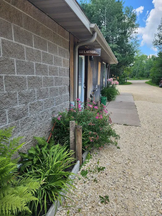 Ma's Irvington Campground and Rentals LLC Picture 9