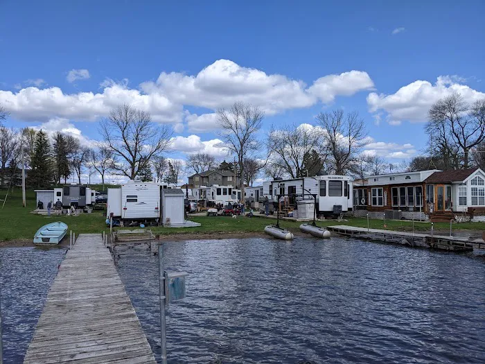 Le Mieux Resort & Campground Picture 4