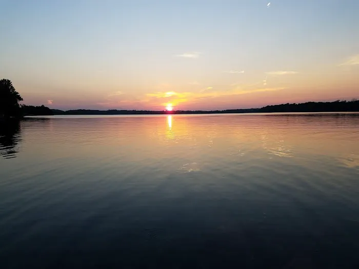 Roberds Lake Resort & Campgrounds Picture 2