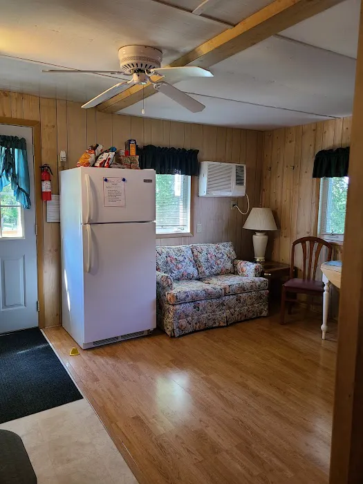Roberds Lake Resort & Campgrounds Picture 6